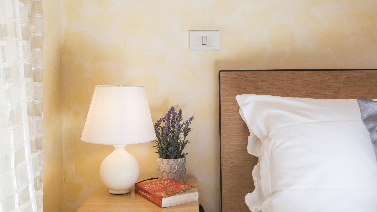 Rental In Rome Luce Apartment Exterior foto